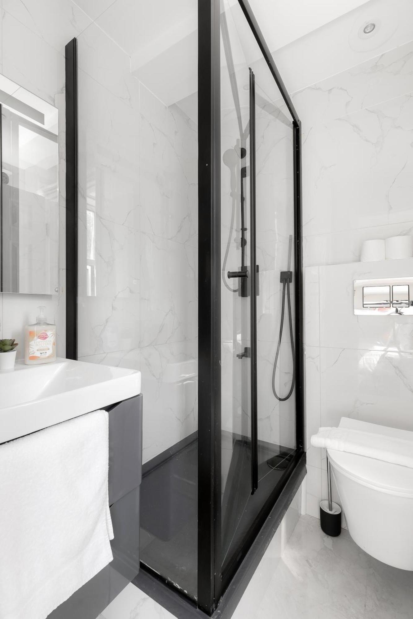 Two Bedroom Apartment Near Hyde Park And Oxford Street ロンドン エクステリア 写真