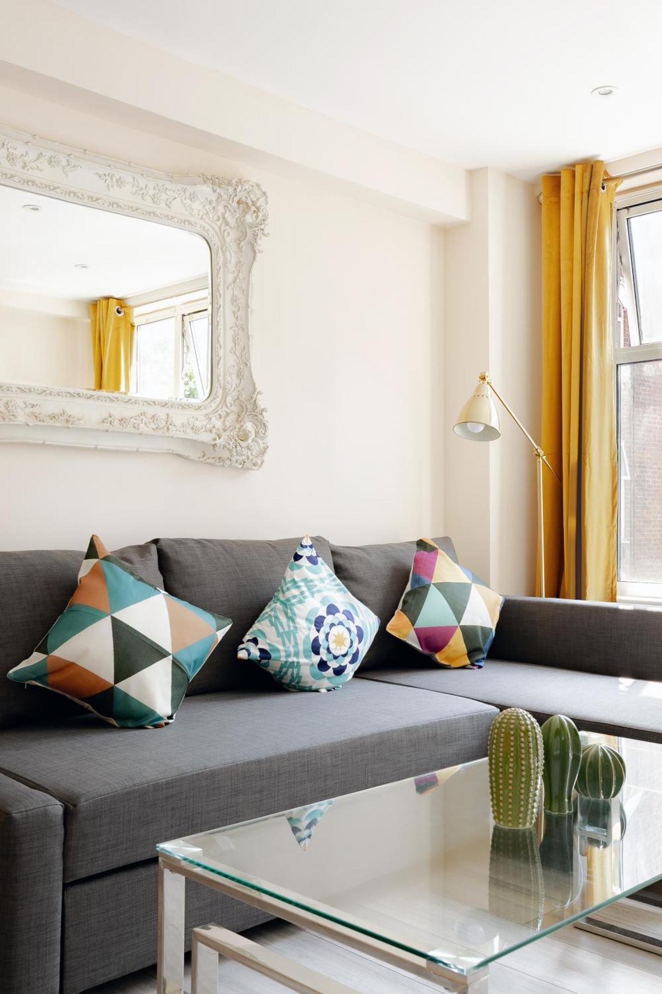 Two Bedroom Apartment Near Hyde Park And Oxford Street ロンドン エクステリア 写真
