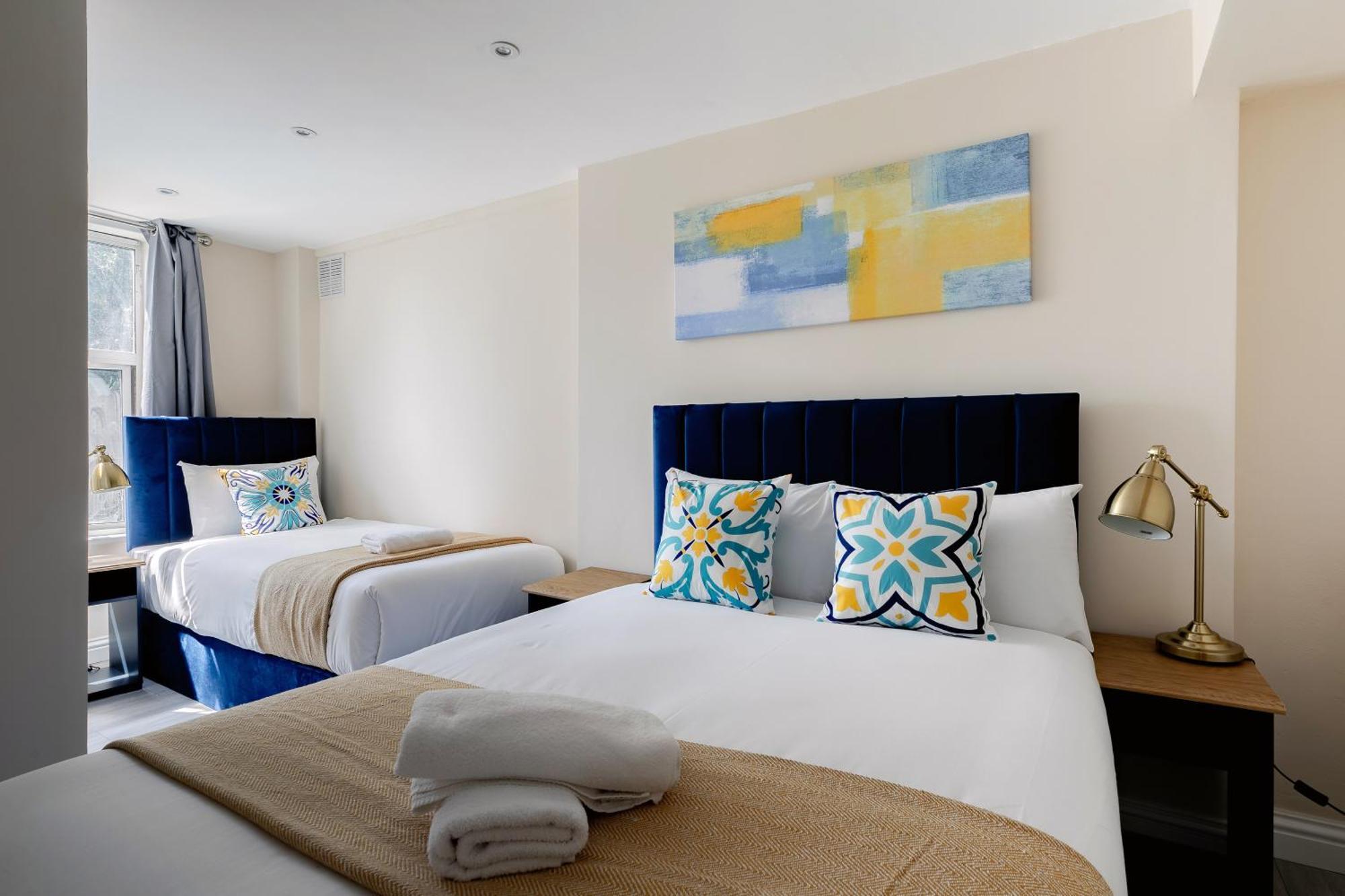 Two Bedroom Apartment Near Hyde Park And Oxford Street ロンドン エクステリア 写真